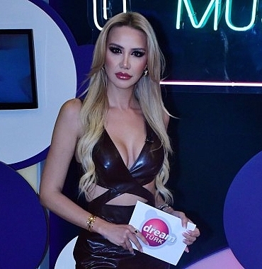 50fifty-163-bolumuyle-dream-turk-tvde.jpg