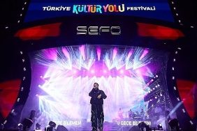 adana-kultur-yolu-festivalinde-sefo-ruzgari.jpg