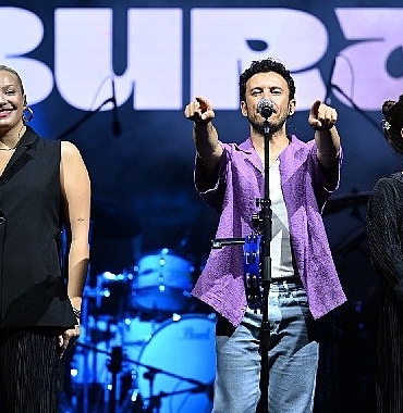 baskan-cercioglu-ile-kurtulusun-coskusu-sokeyi-sardi.jpg