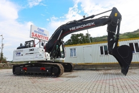 Canik'te Etkin Hizmet: Yeni İş Makinesi Filoda