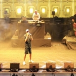 Ceza, İzmir’den barış mesajı verdi