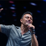 Çim Konserleri’nde Mustafa Sandal coşkusu