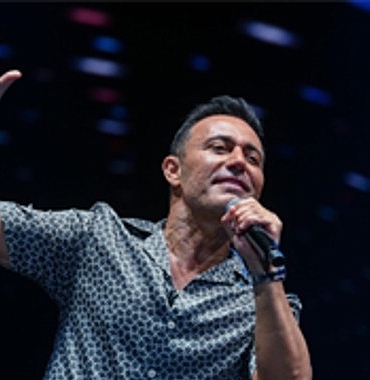 cim-konserlerinde-mustafa-sandal-coskusu.jpg