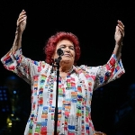 Çim Konserleri’nde Selda Bağcan rüzgarı esti