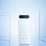 Dünyanın en ince kavisli akıllı telefonu çok yakında Türkiye’de!