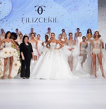 filiz-cekil-bursada-muhtesem-bir-defileye-imza-atti.jpg