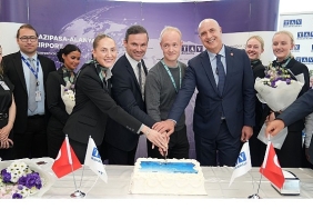 gazipasa-alanya-havalimani-copenhagen-air-taxinin-ilk-ucusunu-karsiladi.jpg