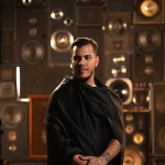 Ozan Kartal’dan geleneksel ritimlere modern yorum: ‘Zeibeck In The Desert’ yayında!