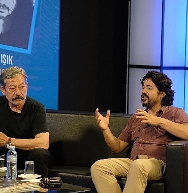 pala-yalniz-kurt-filmi-geliyor.jpg