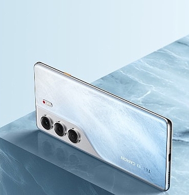 teknolojinin-stil-sahibi-telefonu-tecno-camon-40-serisi.jpg