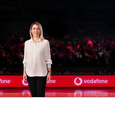 vodafonedan-voleybol-milletler-liginde-hediye-yagmuru.jpg