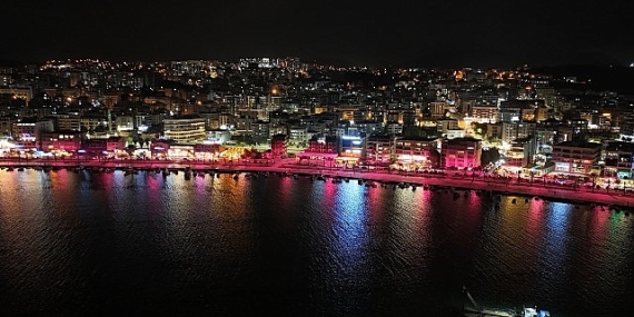 YEDAŞ, Meme Kanseri Farkındalığı İçin Samsun Atakum Sahili’ni Pembeye Bürüdü